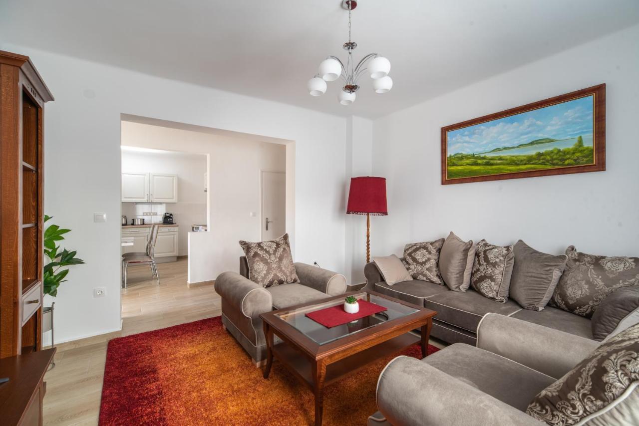 Topaz Apartmanhazak ケストヘイ エクステリア 写真