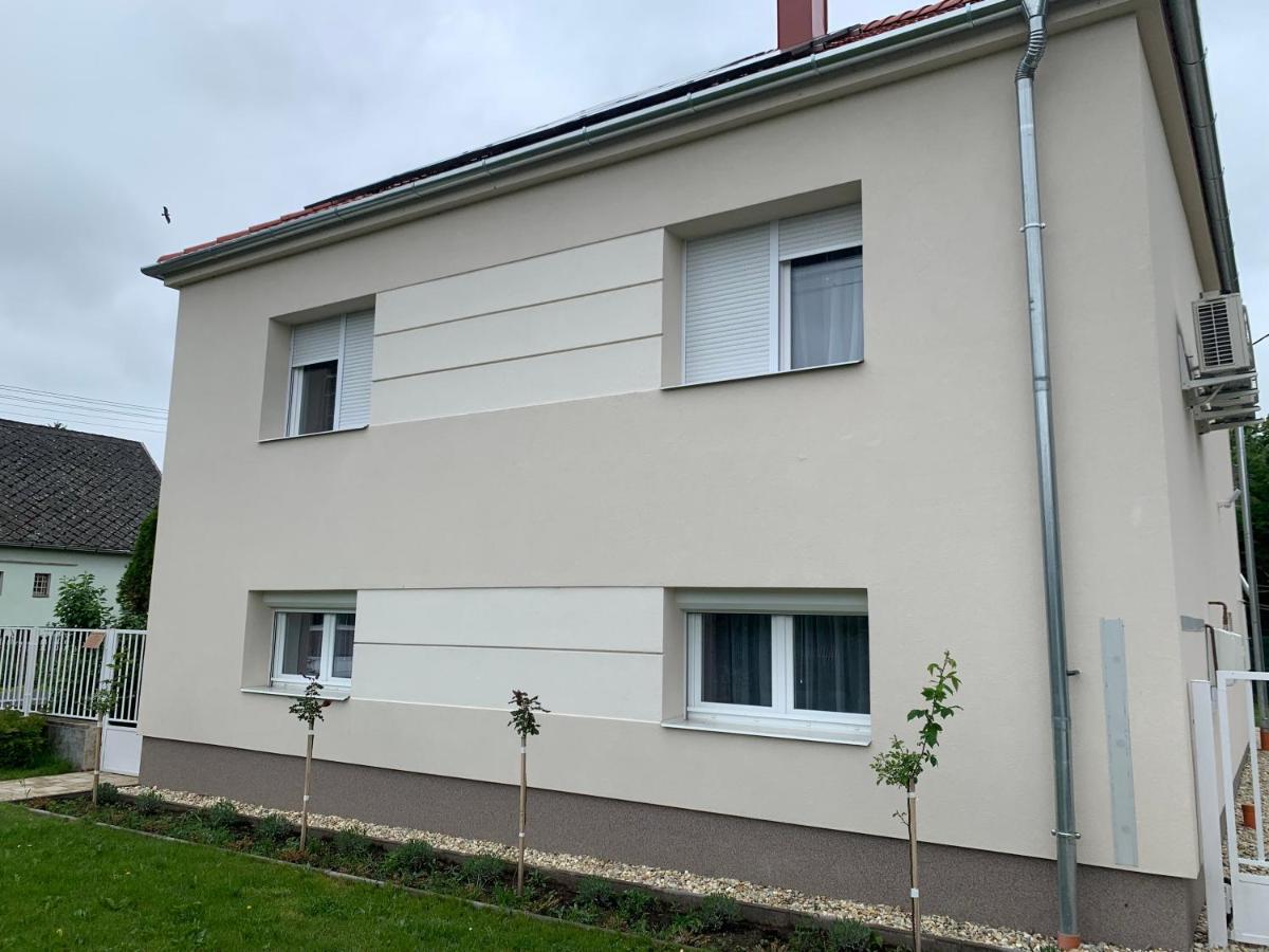 Topaz Apartmanhazak ケストヘイ エクステリア 写真